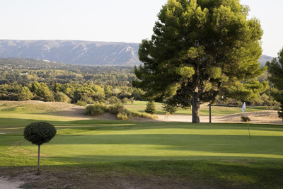 Golf de saumane de vaucluse