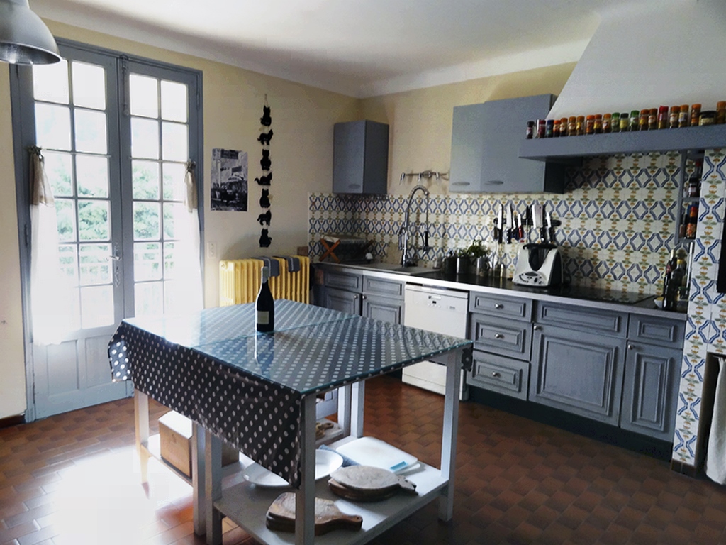 villa lumières, luberon, Goult, cuisine équipée